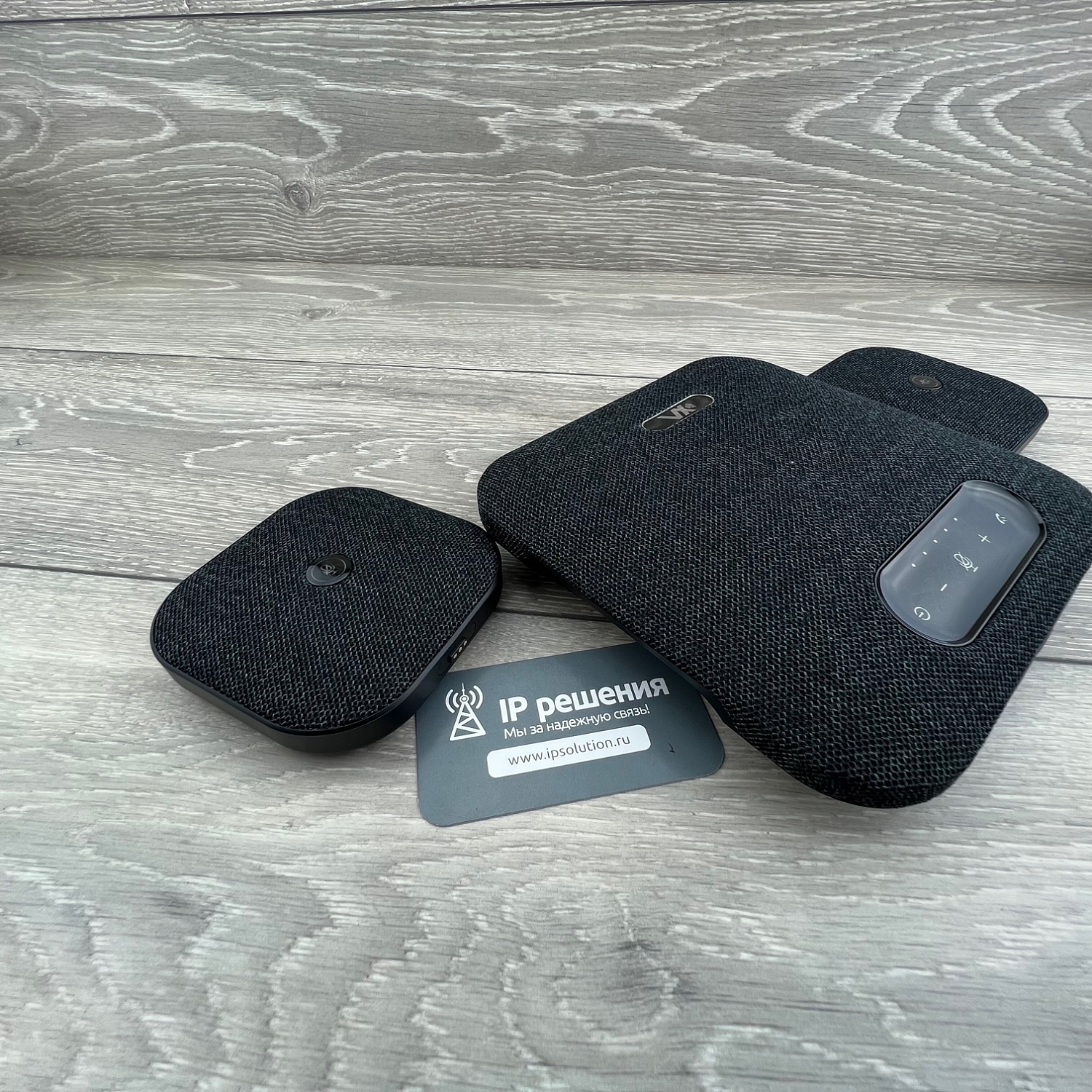 VoiceXpert VXA-211-W, USB/Bluetooth спикерфон с комплектом беспроводных микрофонов